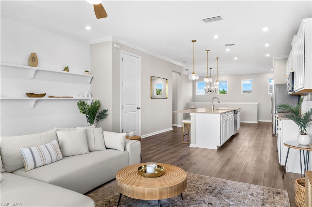 4607 Arboretum CIR Unit 202 Unit: Unit #202