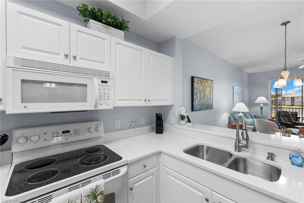 4010 Loblolly Bay DR # 9, NAPLES Unit: 9