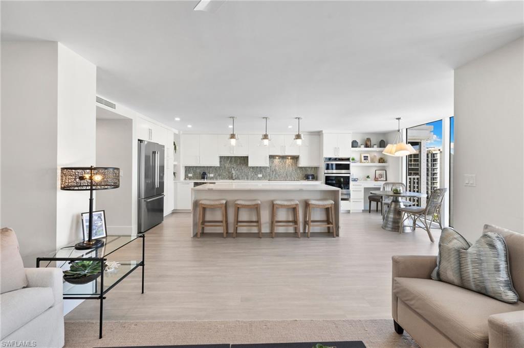 4401 Gulf Shore BLVD N # 1606, NAPLES Unit: 1606