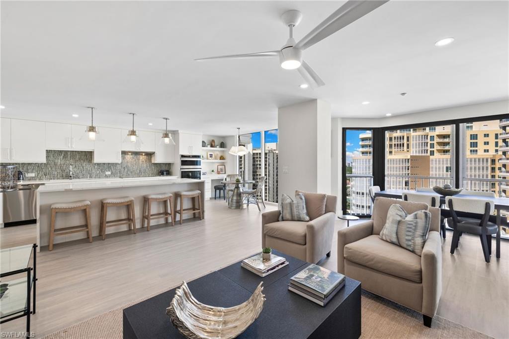 4401 Gulf Shore BLVD N # 1606, NAPLES Unit: 1606