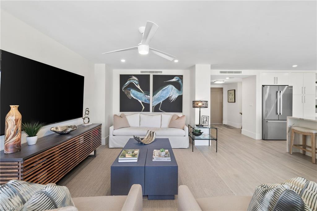 4401 Gulf Shore BLVD N # 1606, NAPLES Unit: 1606