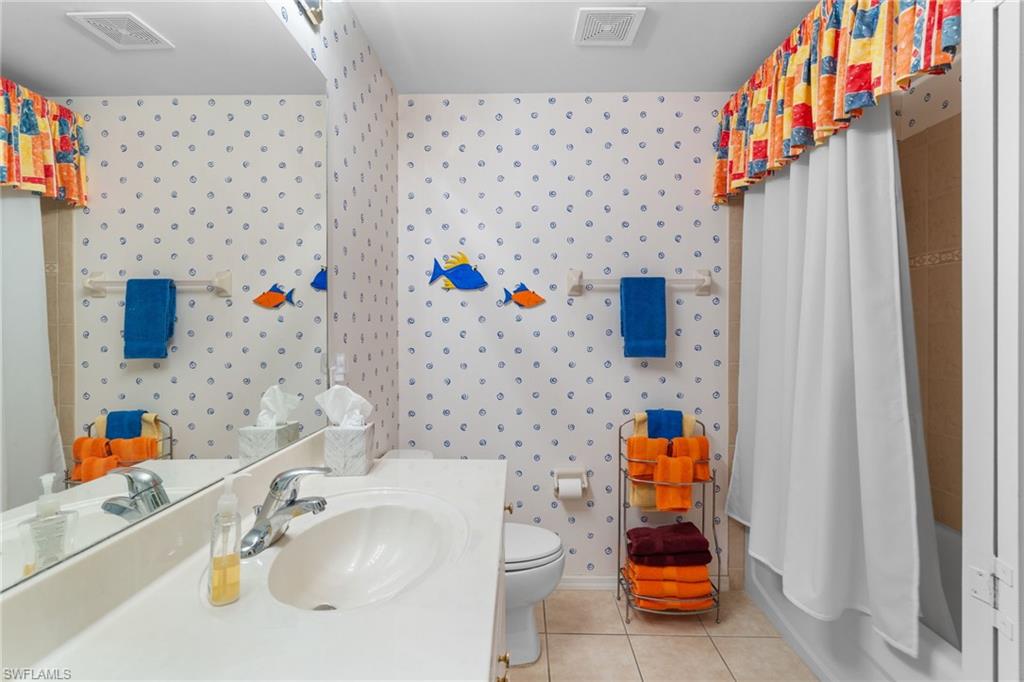 3976 Bishopwood CT E # 102