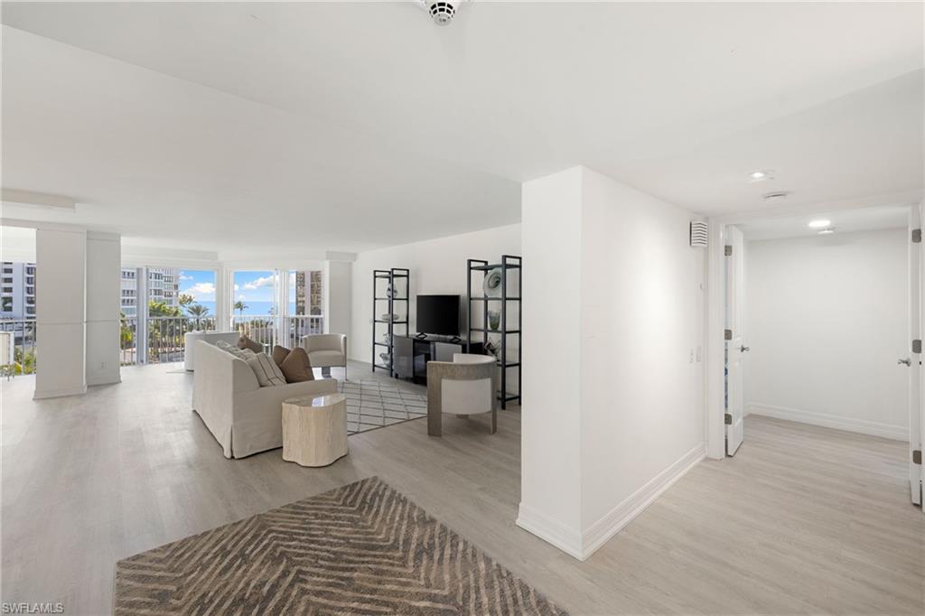 4401 Gulf Shore BLVD N # C605