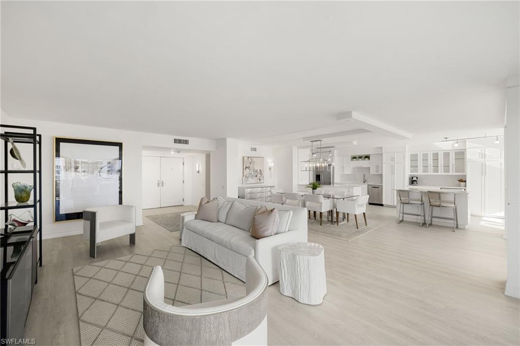 4401 Gulf Shore BLVD N # C605