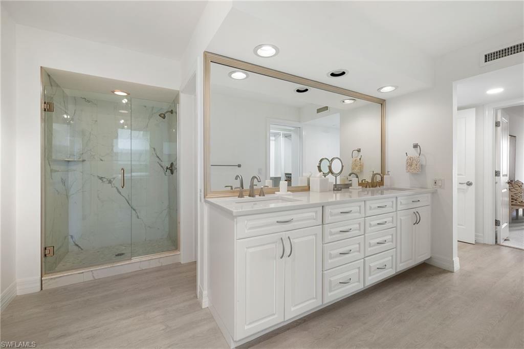 4401 Gulf Shore BLVD N # C605