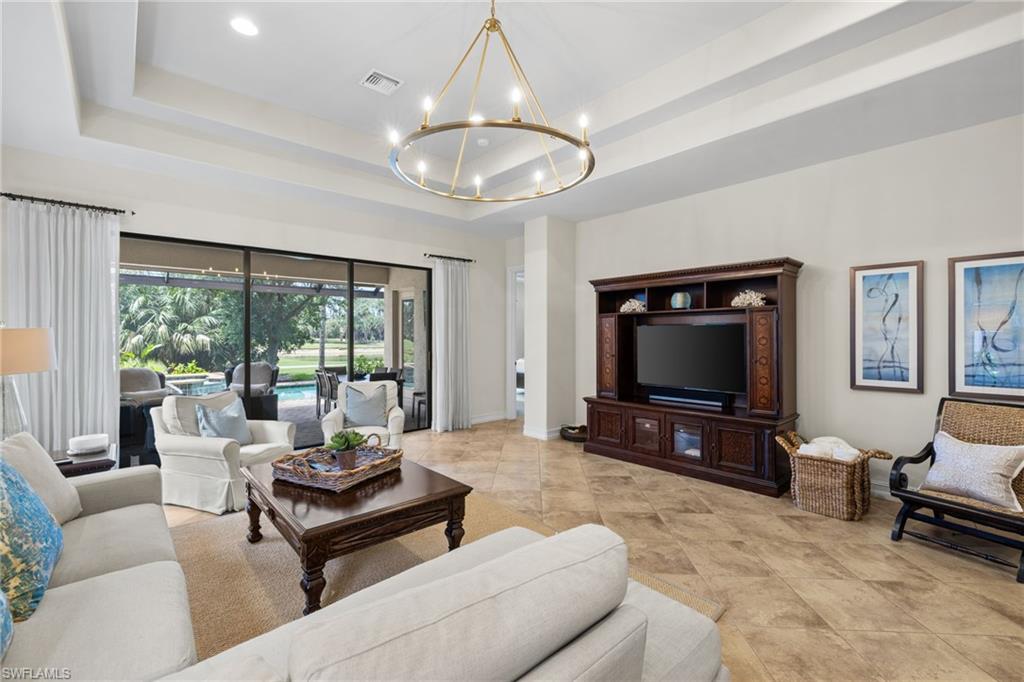 7591 MOORGATE POINT WAY