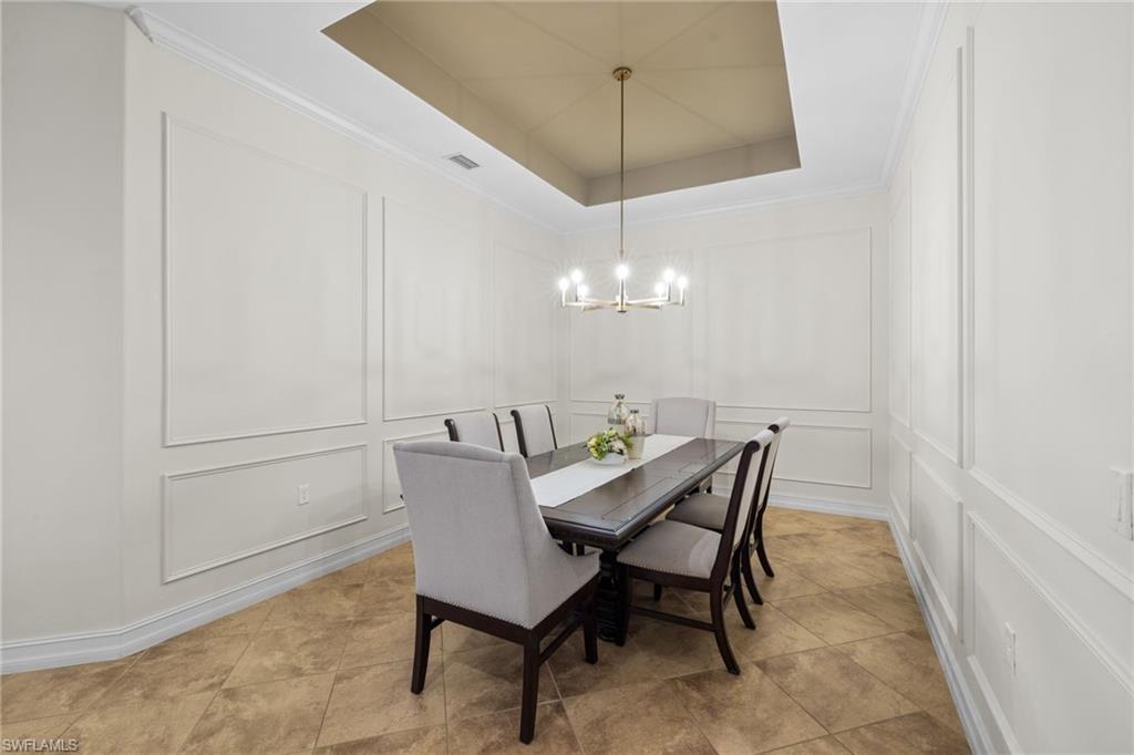 7591 MOORGATE POINT WAY