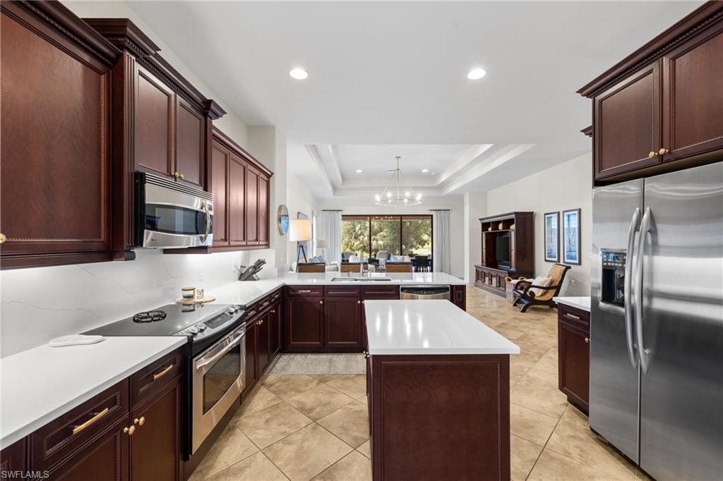 7591 MOORGATE POINT WAY