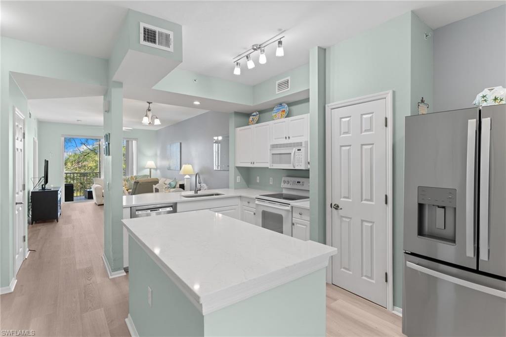 4000 Loblolly Bay DR # 306