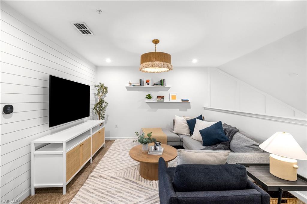 4714 Arboretum CIR # 102