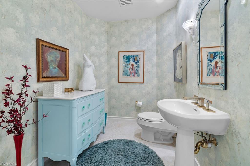 430 Cove Tower DR # 1501