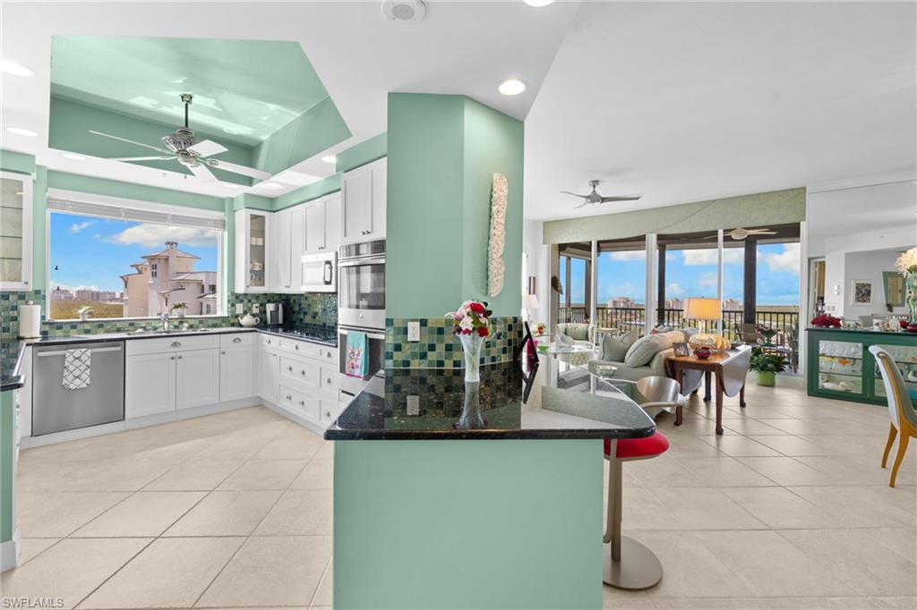 430 Cove Tower DR # 1501