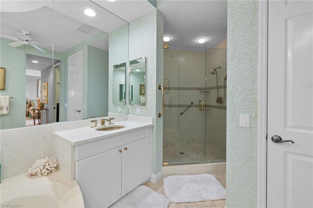 430 Cove Tower DR # 1501