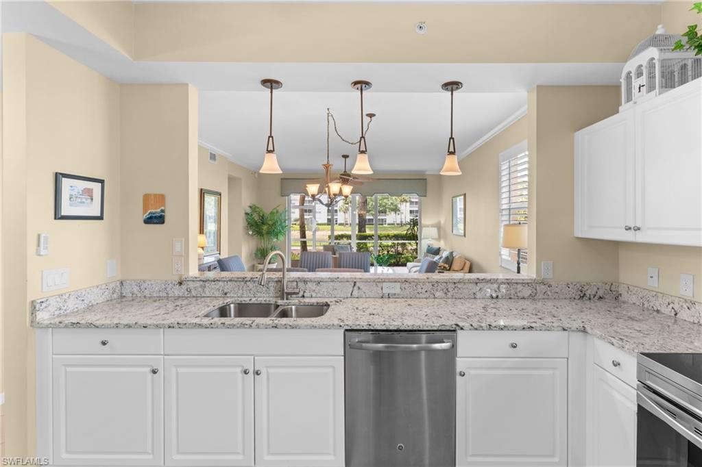 3980 Bishopwood CT E 4-106