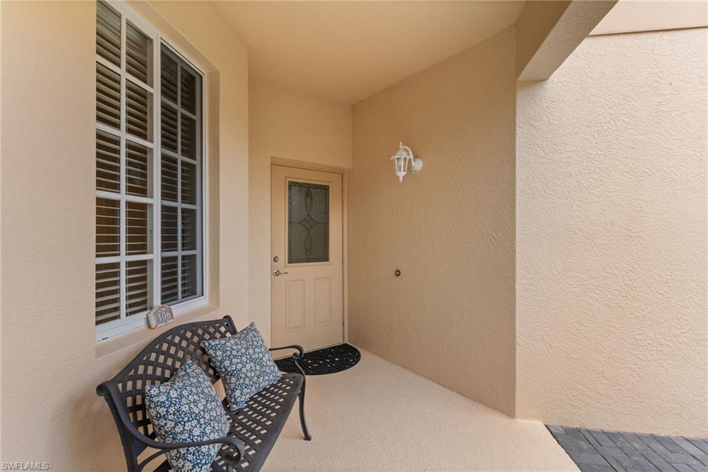 3980 Bishopwood CT E 4-106