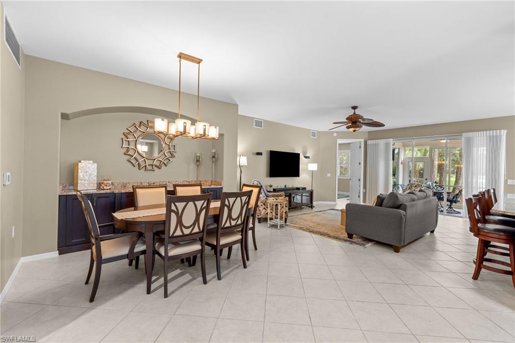 3970 Bishopwood CT W 102