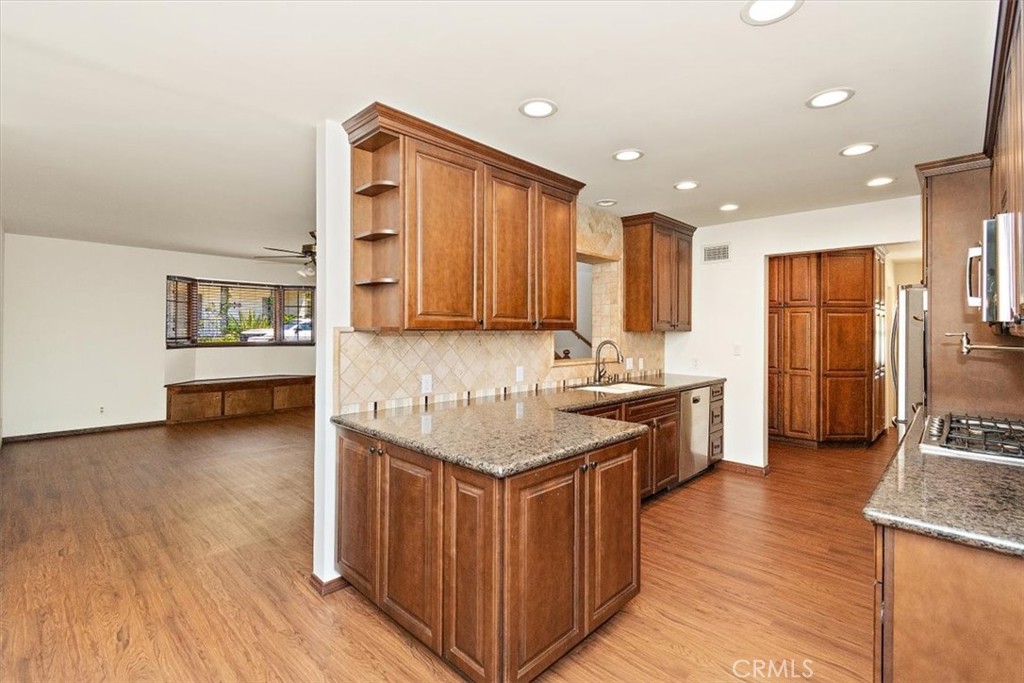 524 N Michillinda Avenue