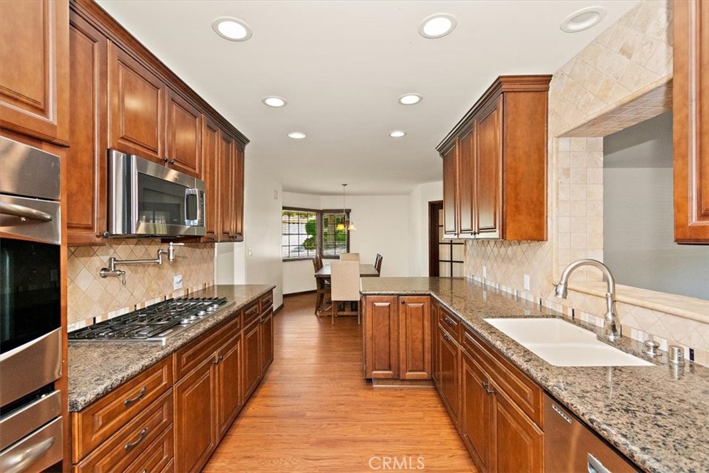 524 N Michillinda Avenue