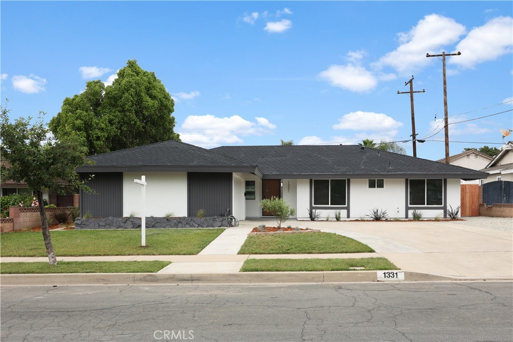 1331 Greenhaven Street