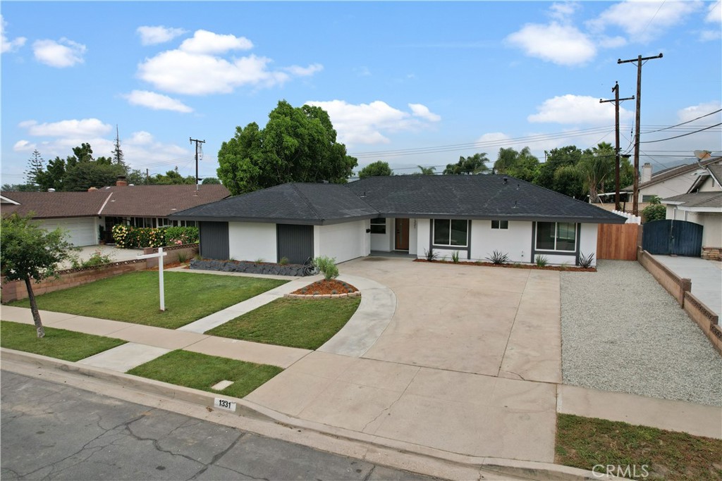 1331 Greenhaven Street