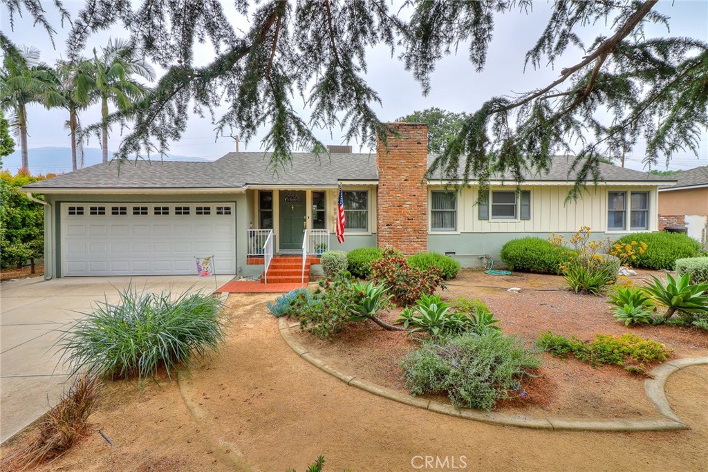 611 E Whitcomb Avenue