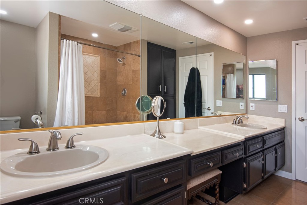 4231 Williams Avenue