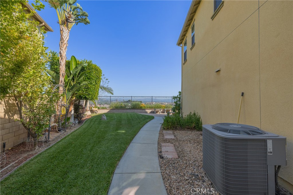 830 E Mckeller Court