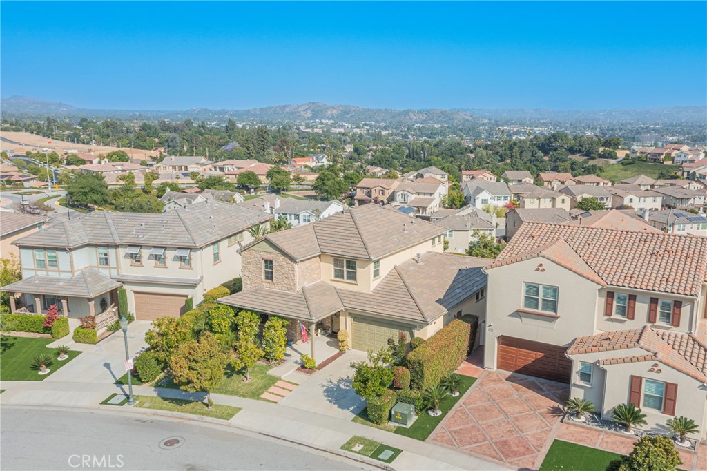 830 E Mckeller Court