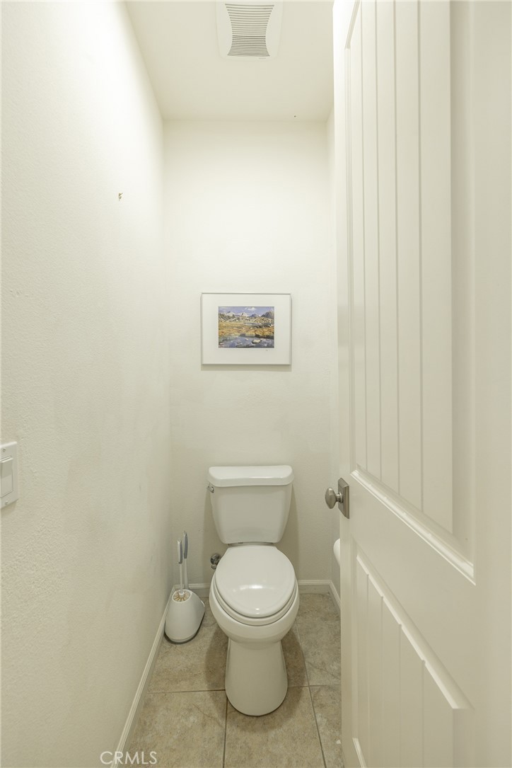 830 E Mckeller Court