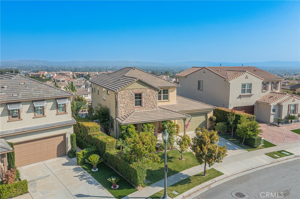 830 E Mckeller Court