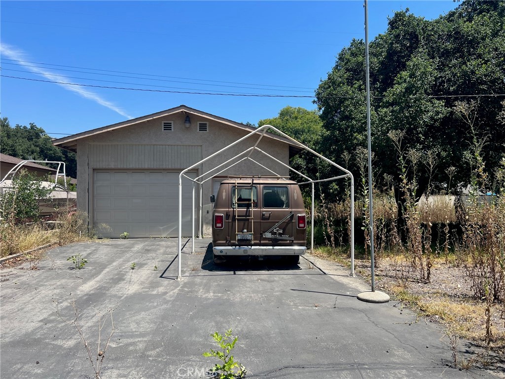 244 N Valley Center Avenue