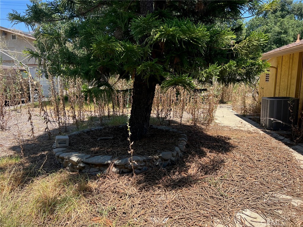 244 N Valley Center Avenue