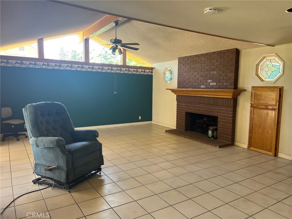 244 N Valley Center Avenue