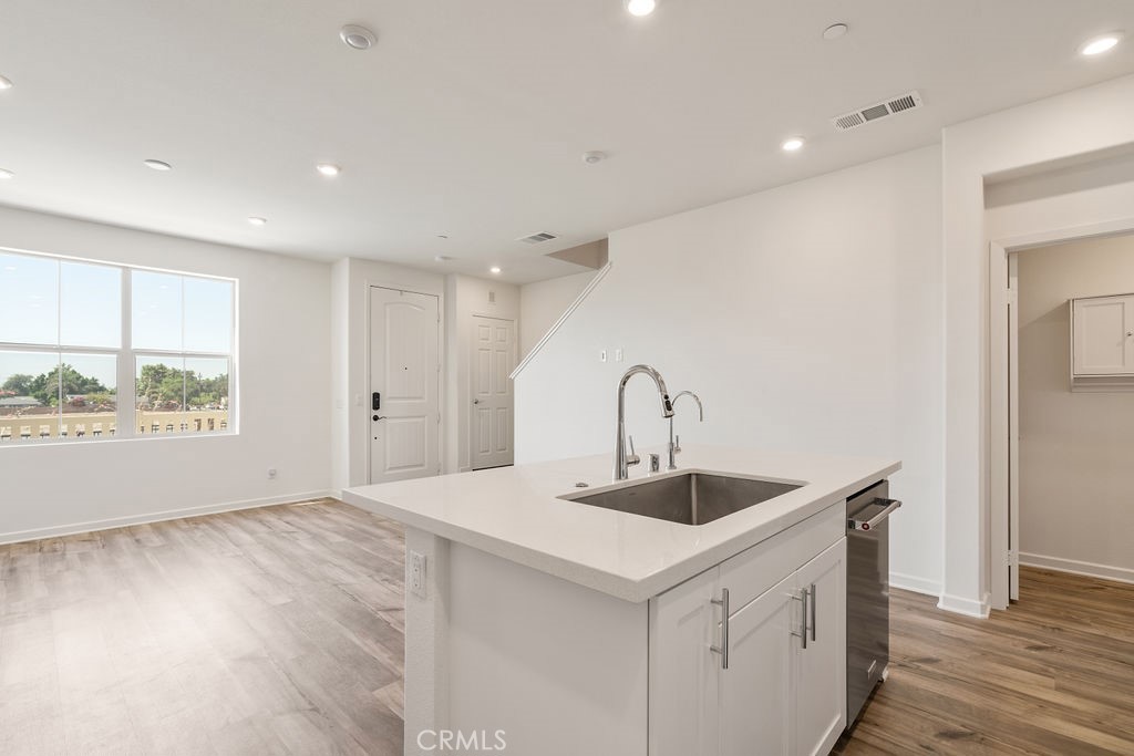 404 N Glenwood Avenue