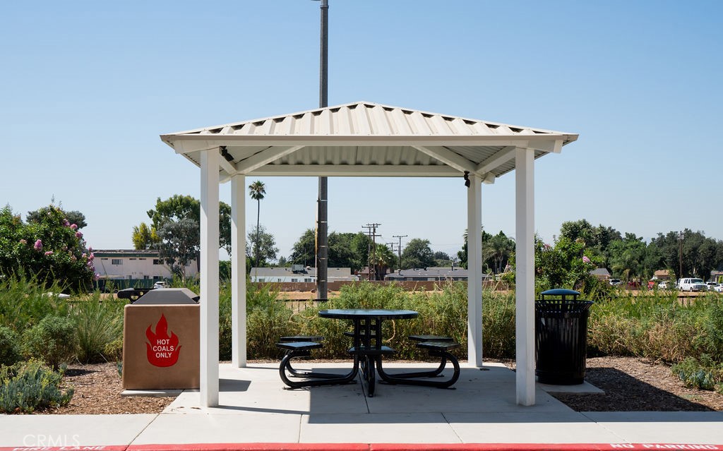 404 N Glenwood Avenue