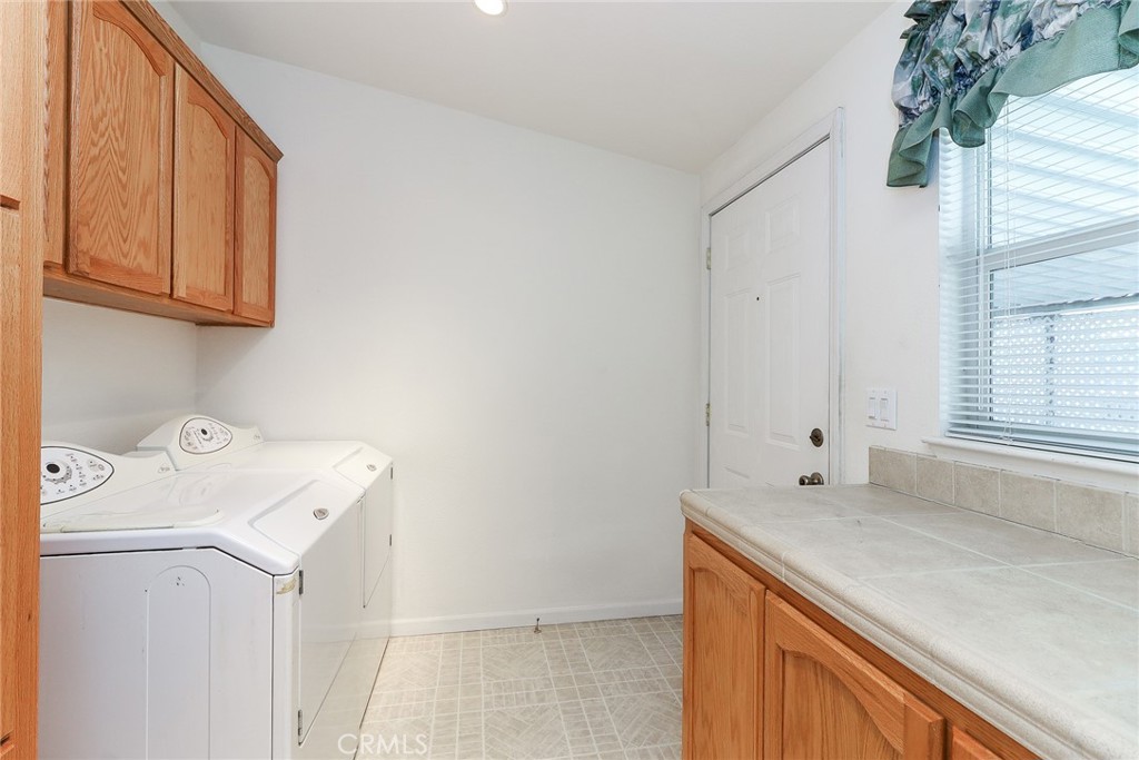 1245 W Cienega Avenue 122