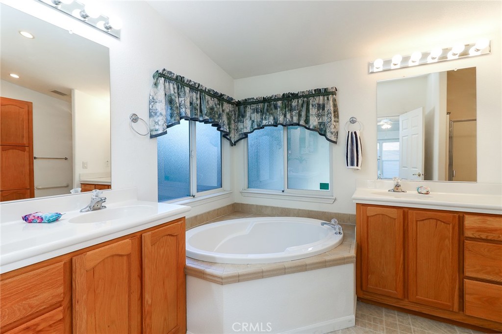 1245 W Cienega Avenue 122