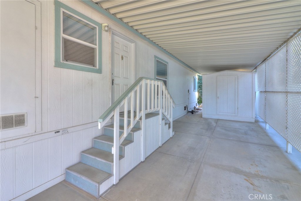 1245 W Cienega Avenue 122