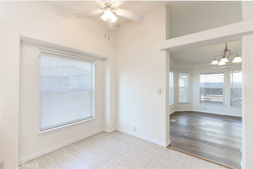 1245 W Cienega Avenue 122