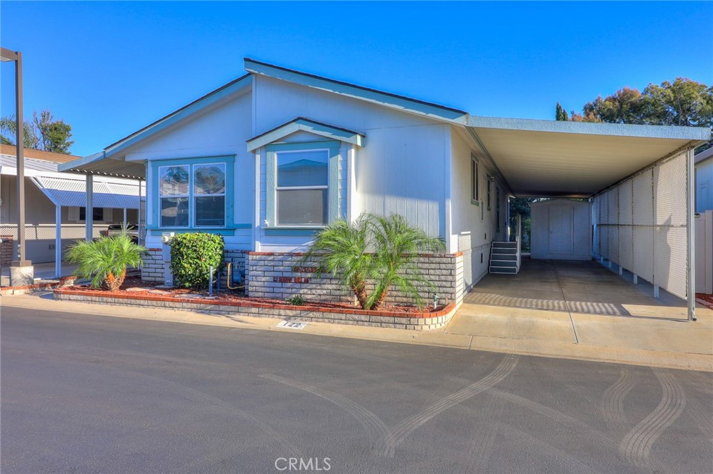 1245 W Cienega Avenue 122