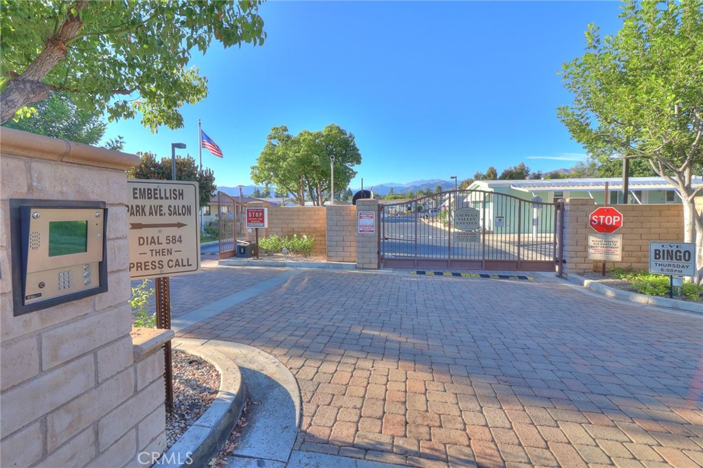 1245 W Cienega Avenue 122