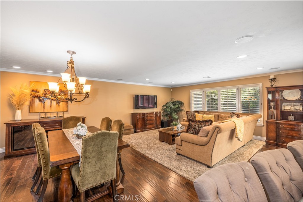 1736 Branch Oak Drive