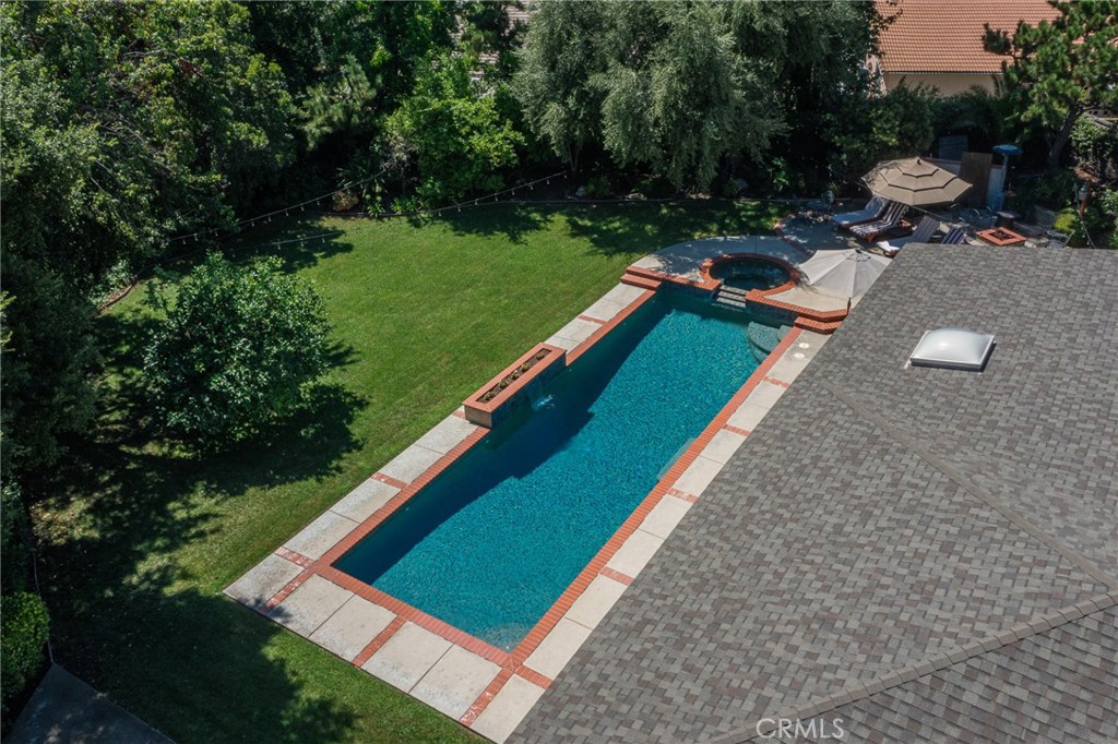 1736 Branch Oak Drive