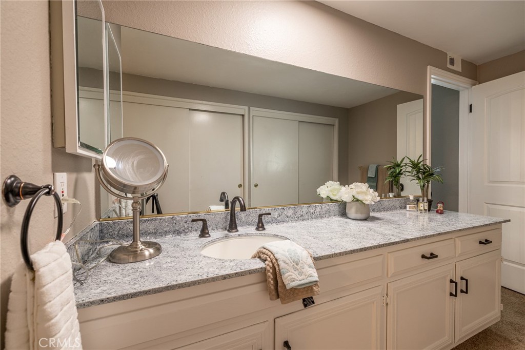 1736 Branch Oak Drive