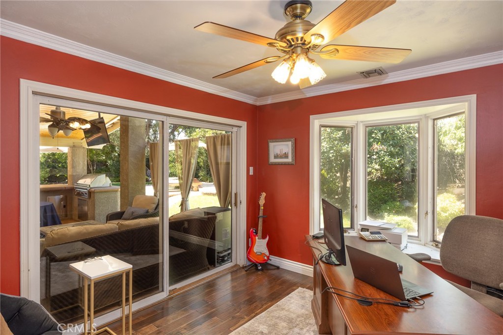 1736 Branch Oak Drive