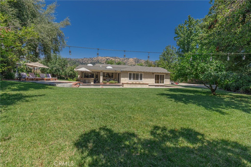 1736 Branch Oak Drive