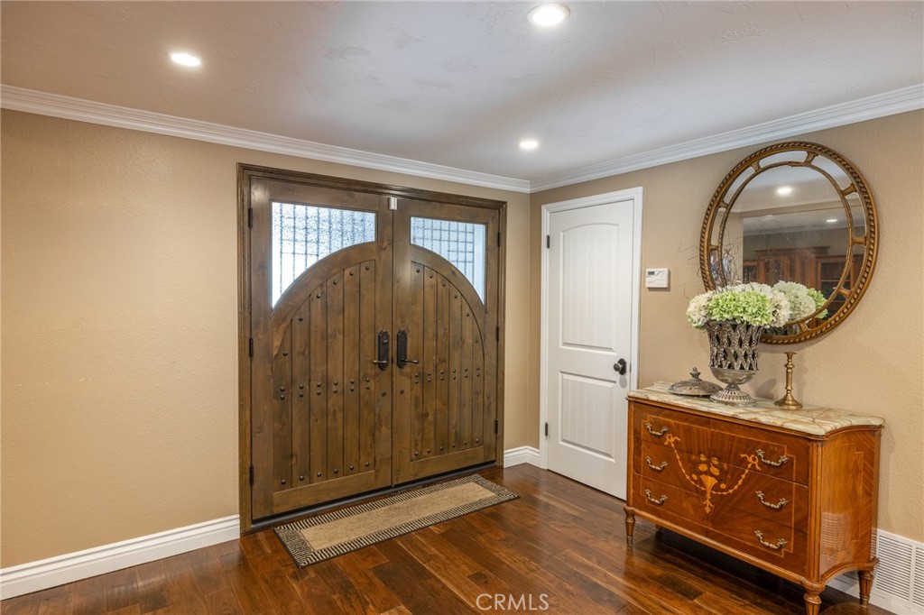 1736 Branch Oak Drive