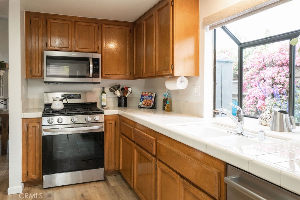 1917 Cobblefield Way