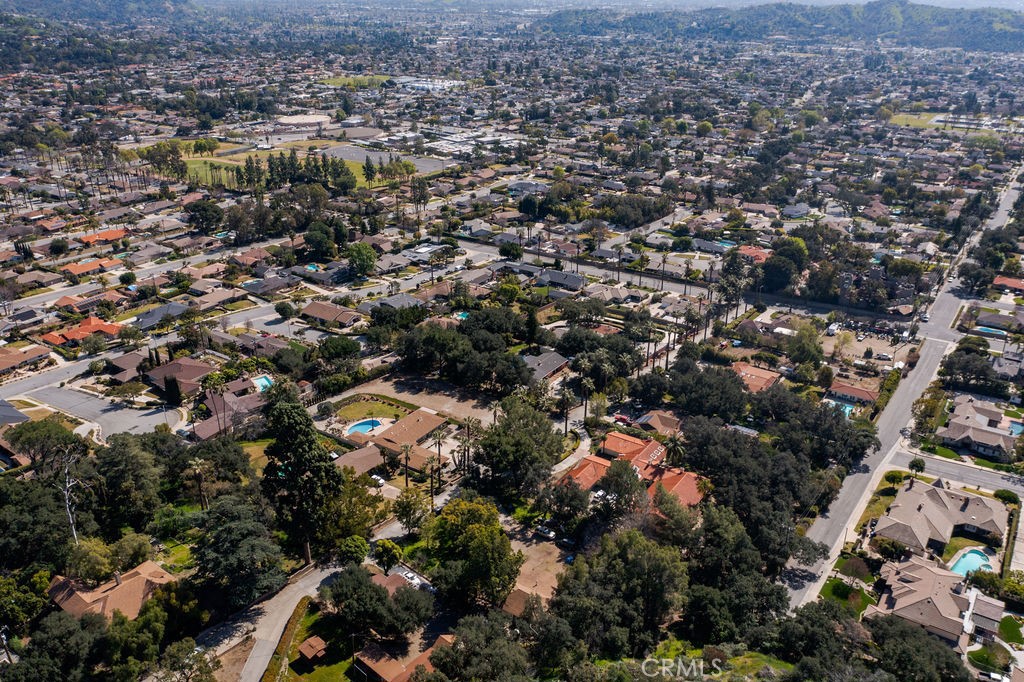 981 Glencoe Heights Drive