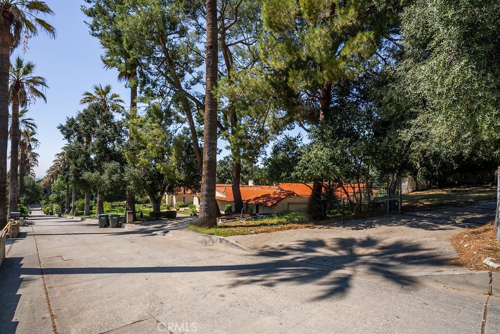 981 Glencoe Heights Drive